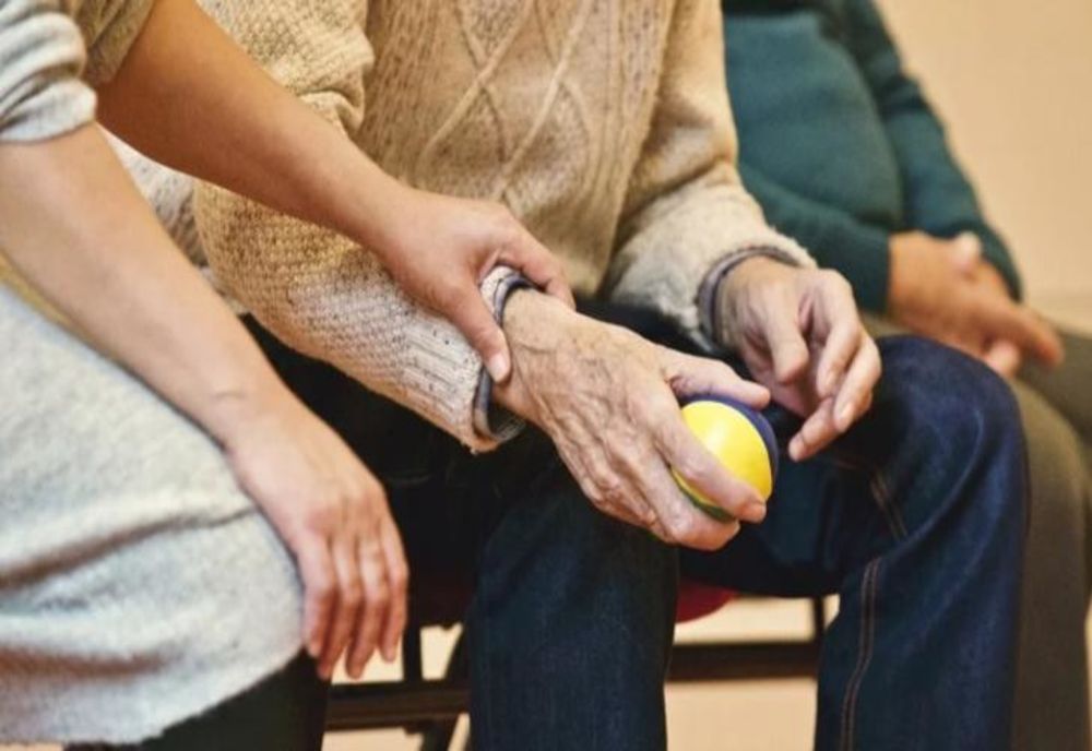 Polul sărăciei din România - În Botoșani este cea mai mică pensie din țară