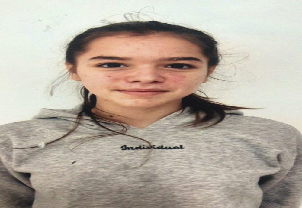 O adolescentă din Botoşani căutată de poliţişti