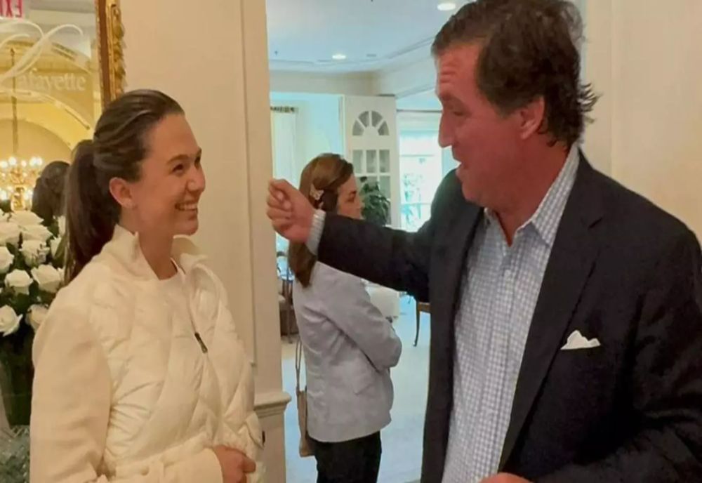 Ana Maria Păcuraru, interviu-eveniment cu Tucker Carlson, jurnalistul american care l-a "descusut" pe Putin după invazia în Ucraina