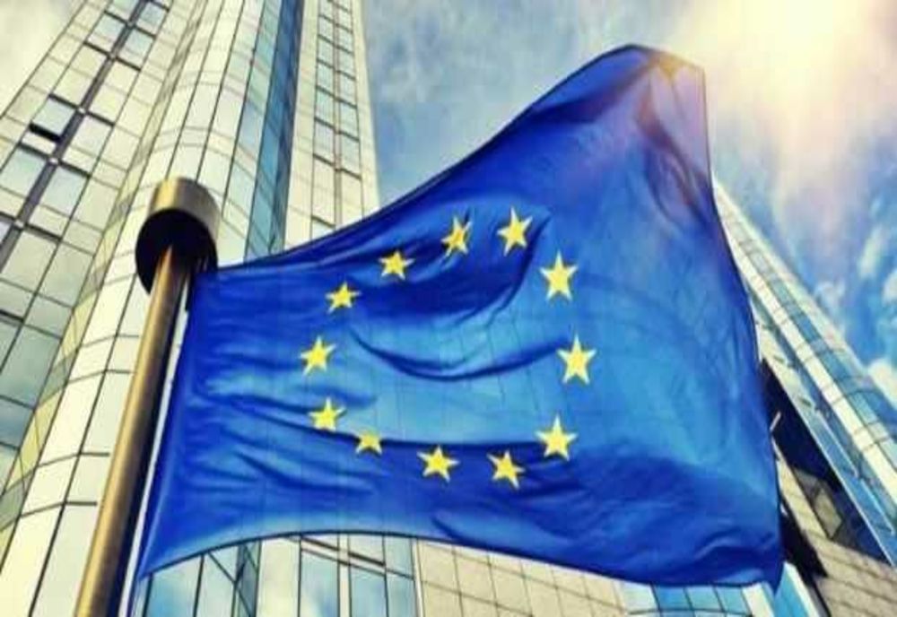 UE pregătește un împrumut de 90 de miliarde de euro pentru Ucraina, cu accent pe finanțarea apărării
