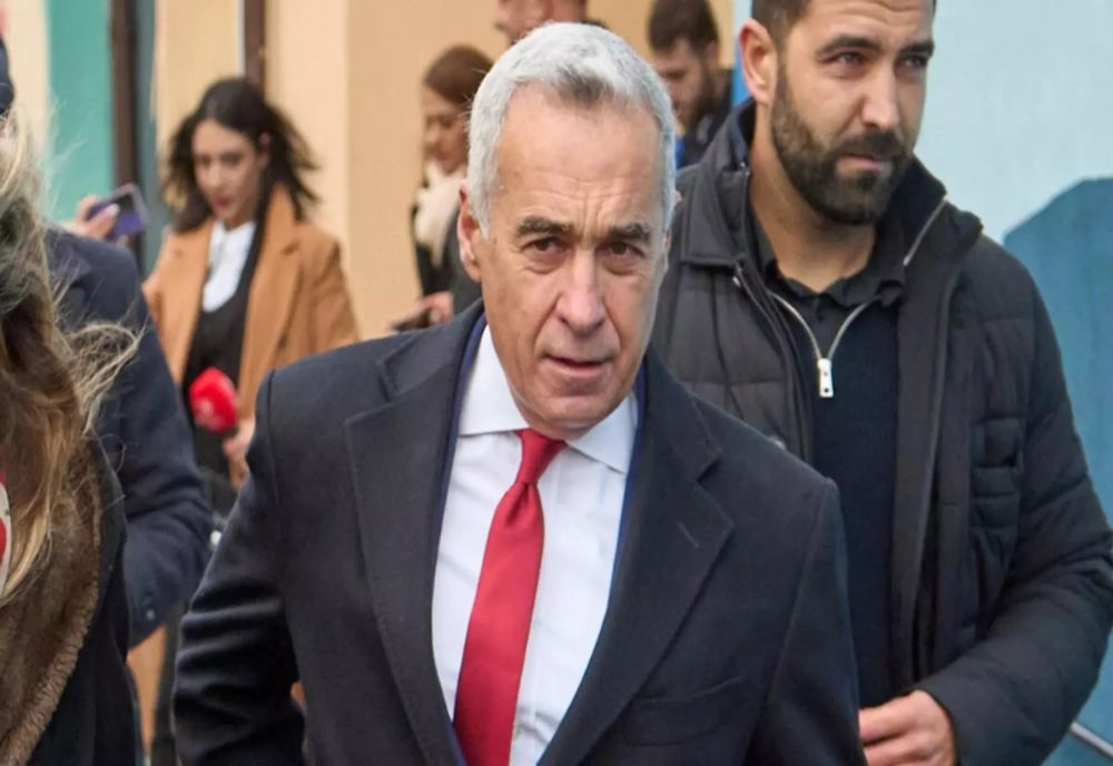 Călin Georgescu se prezintă în fața polițiștilor pentru a semna controlul judiciar. Mesajul liderului suveranist pentru popor