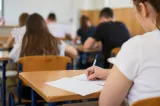 Titularizare 2026: Peste 37.000 de candidați susțin proba scrisă. Când se afișează rezultatele
