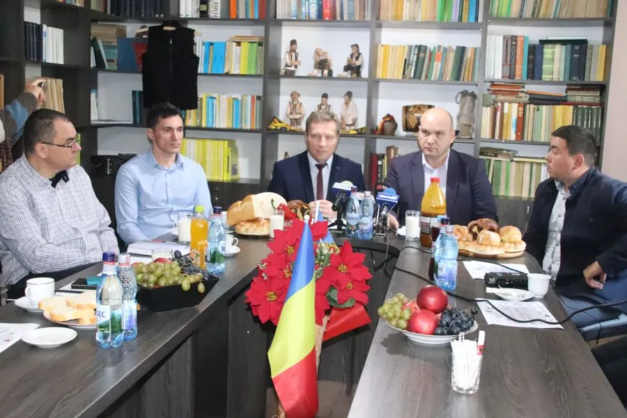 statiunea popaui conferinta