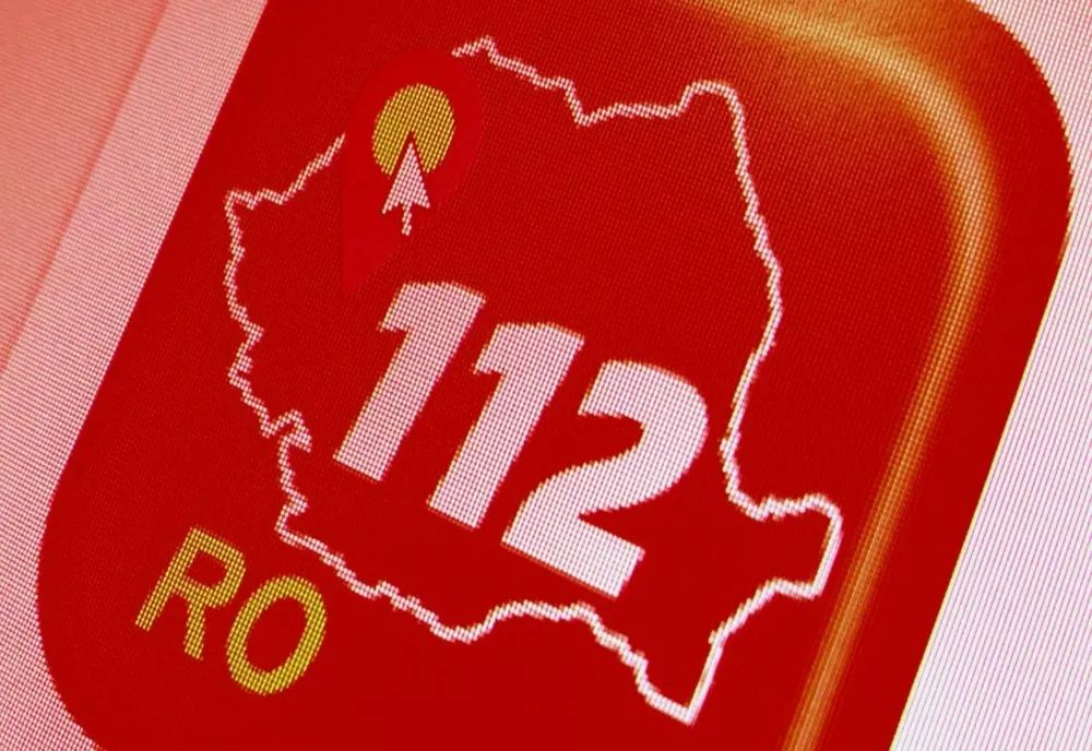 Botoșănean amendat cu 5000 de lei după ce a sunat la 112