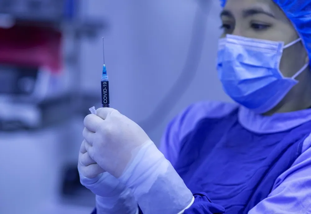 Persoanele vaccinate după-amiază au mai mulți anticorpi. Explicația cercetătorilor - STUDIU