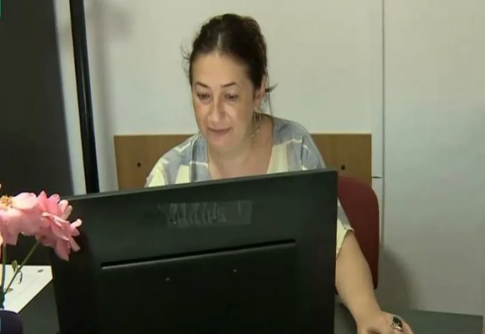 Medicul LAURA ACATRINEI, în incompatibilitate