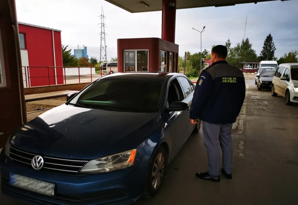 Un egiptean a încercat să păcălească poliția de frontieră cu un permis de conducere ucrainean fals