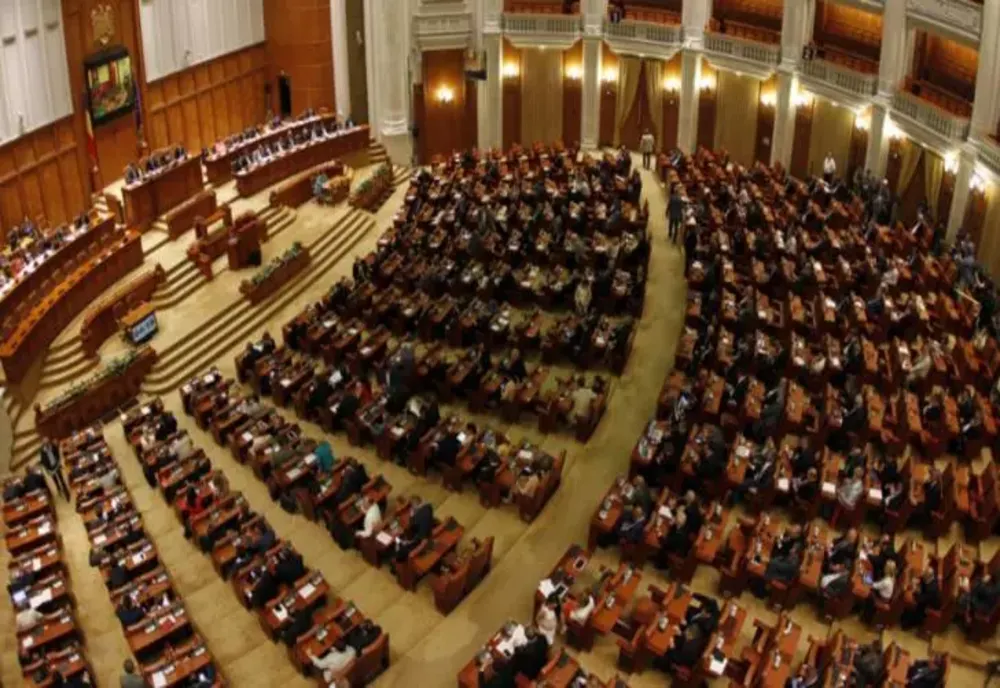 SANCȚIUNI MAI MARI PENTRU PARLAMENTARII CARE LIPSESC NEMOTIVAT DE LA ȘEDINȚE
