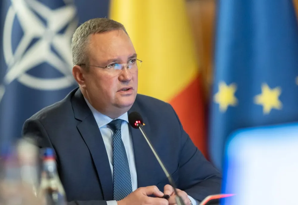 Profesorii, rugați de premierul Ciucă să revină la catedră. Ce le promite legat de salarii