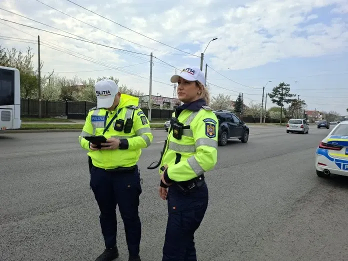 Simona Țurcanu, polițistă chemată în Franța