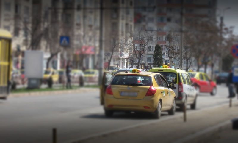 taxiuri