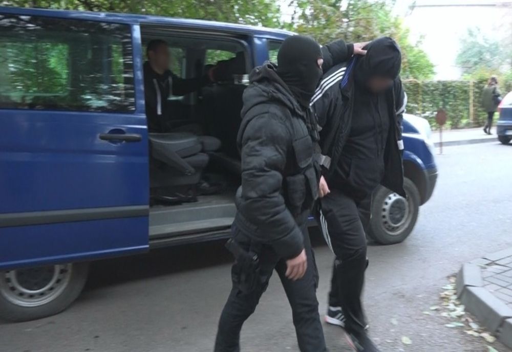 Tânăr de 18 ani anchetat pentru că a vândut o mașină care era furată din Germania