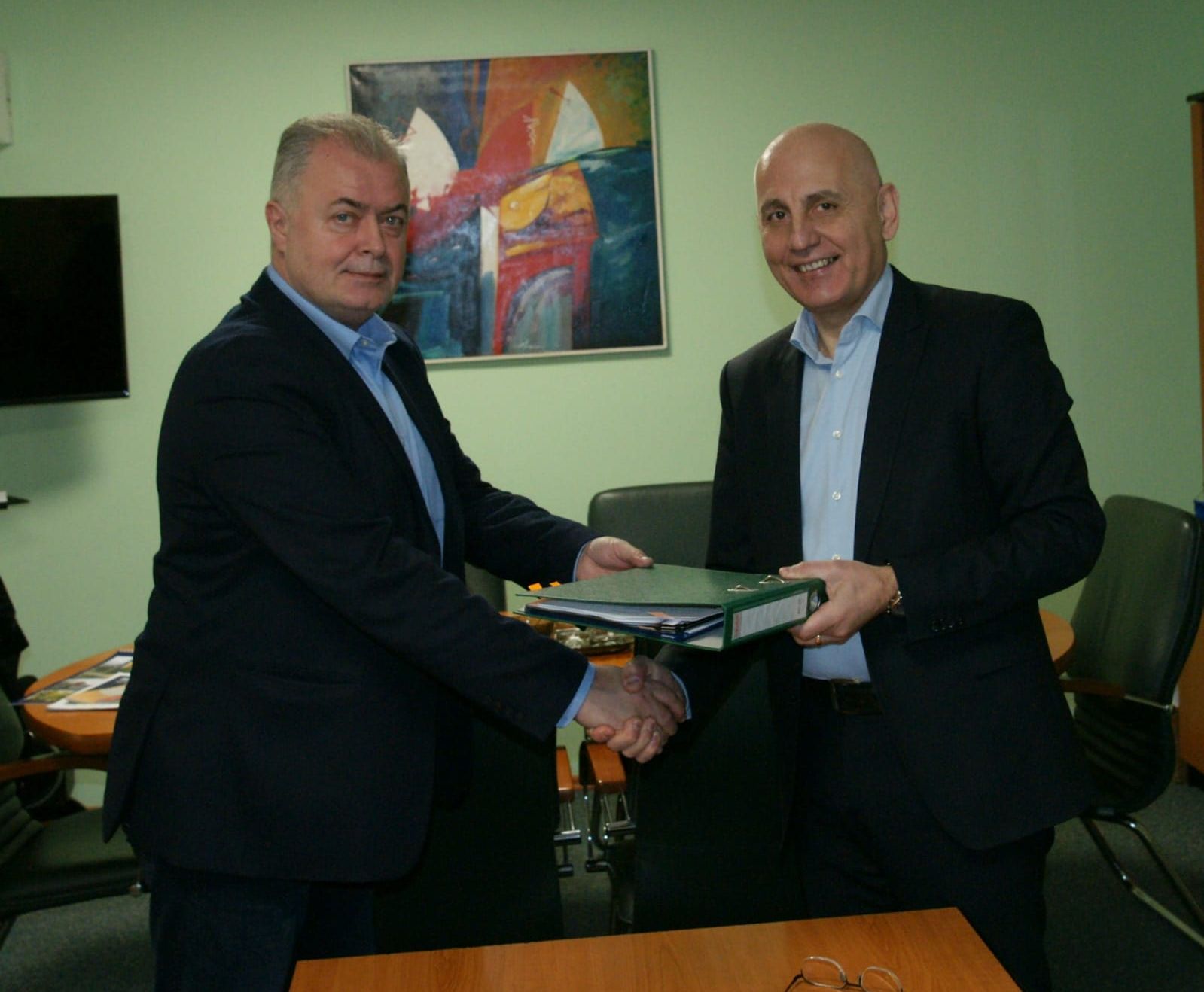 WhatsApp Image 2019-12-24 at 09.54.32