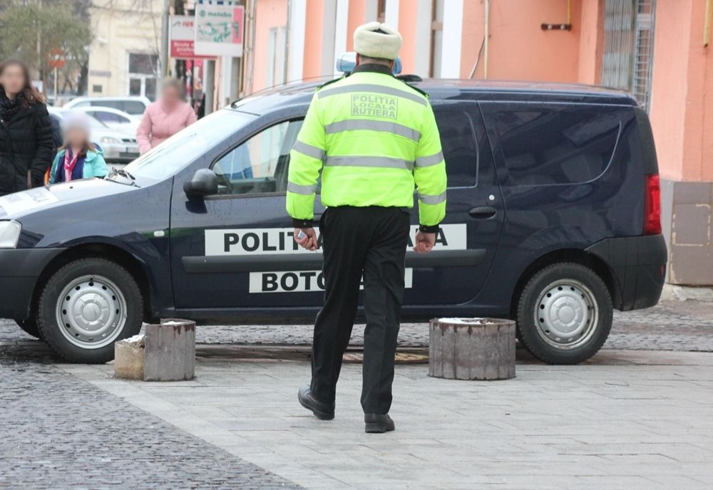 Doi copii de 5 și 7 ani au dispărut din fața blocului