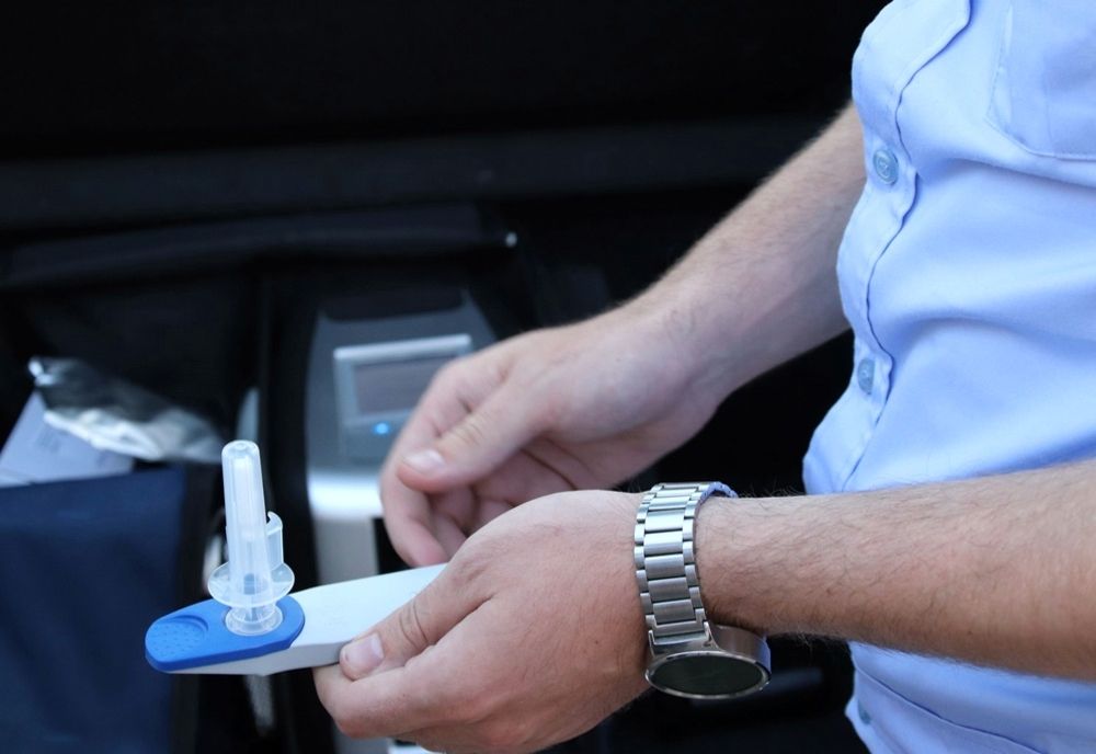 Două dosare penale în câteva ore. Primul pentru alcool și al doilea pentru consum de droguri