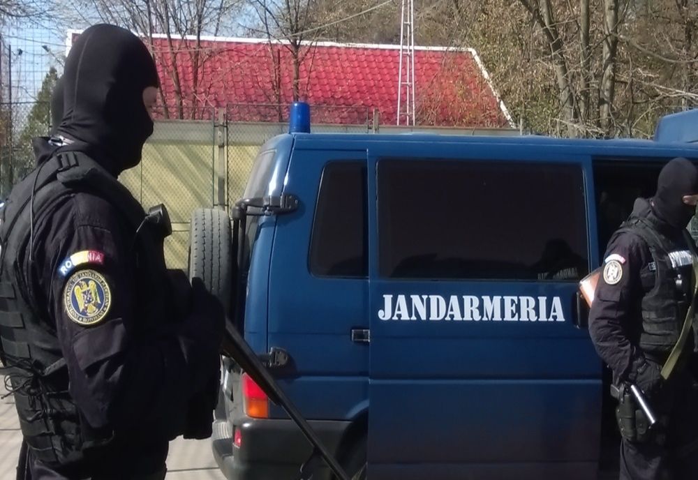 A mers la bar cu o bâtă de baseball și un cuțit