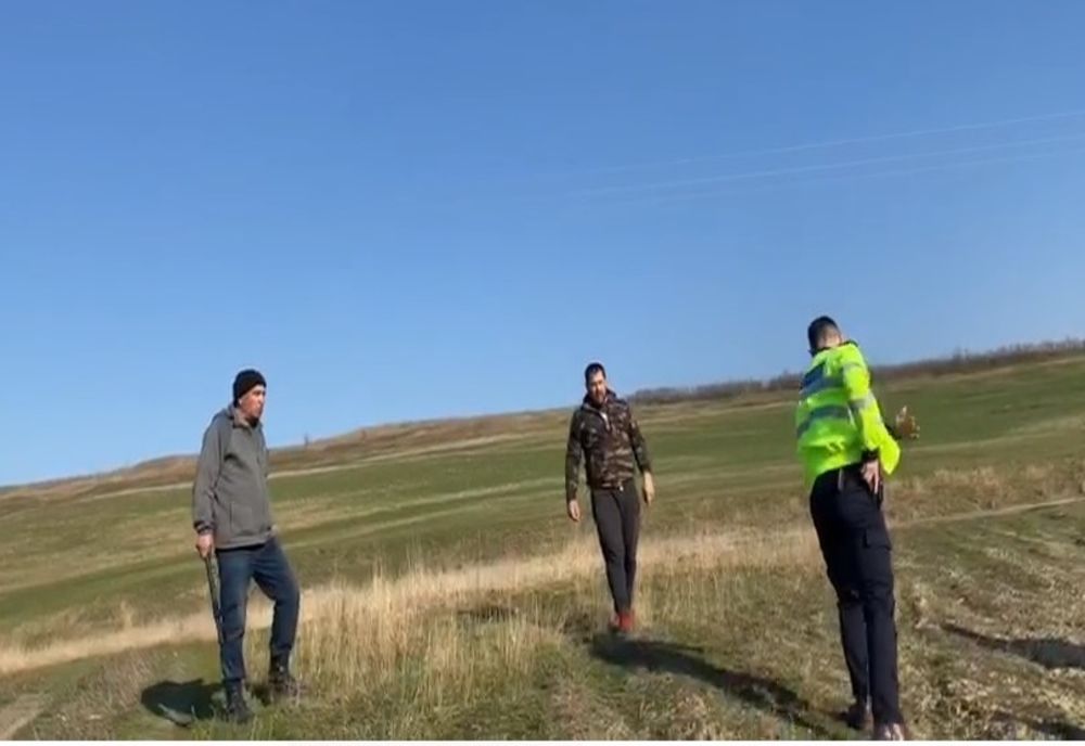 Polițiștii au scos pistolul pentru a opri un scandal VIDEO
