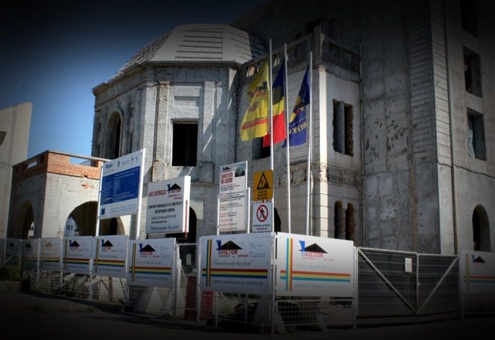 Reîncep lucrările de modernizare a Teatrului Eminescu