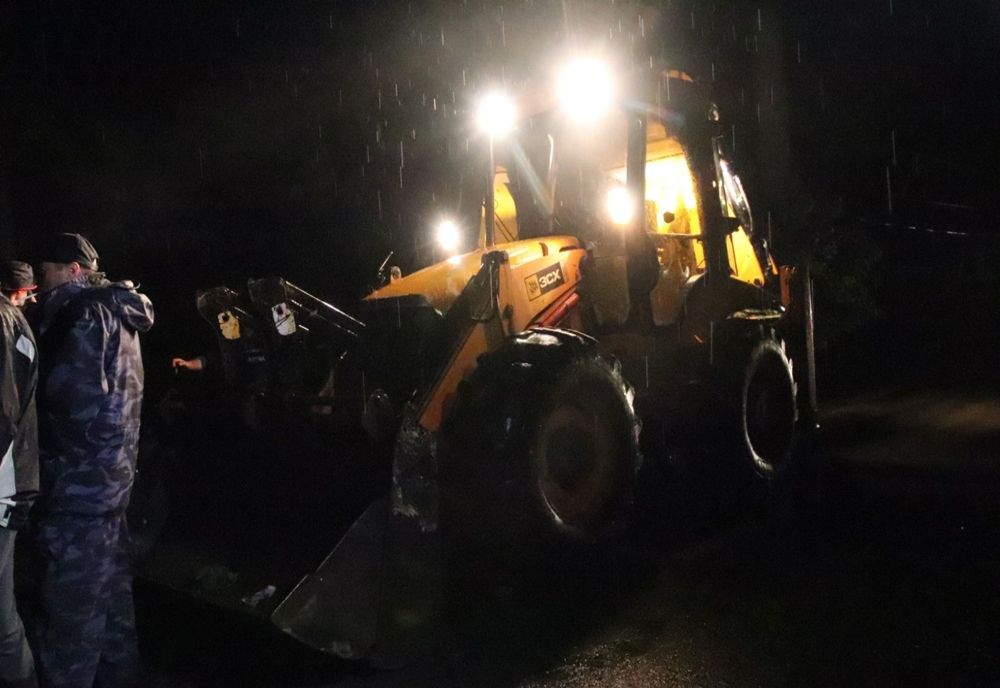 INUNDAȚII în Botoșani. Pompierii au intervenit în patru localități