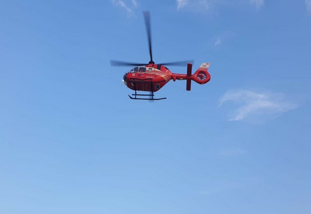 Pacientă COVID adusă cu elicopterul MAI înapoi la Botoșani. Nu mai erau locuri la ATI