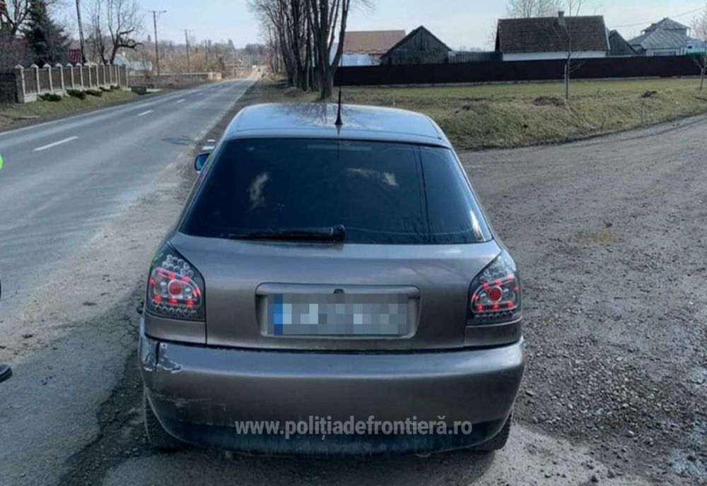 Autoturism cu ITP fals, descoperit de polițiștii de frontieră