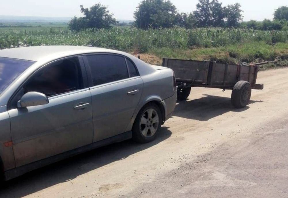 Remorcă neînmatriculată, depistată în trafic