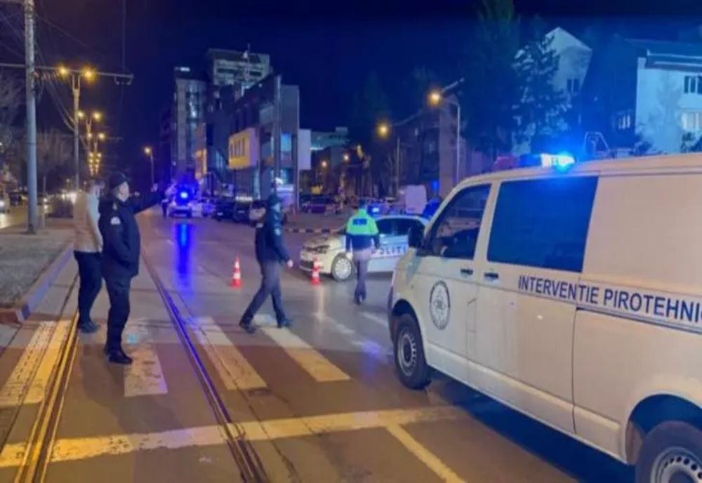 FOTO + VIDEO | Alerta cu bombă de la Botoșani, în timpul unui meci de fotbal - FALSĂ