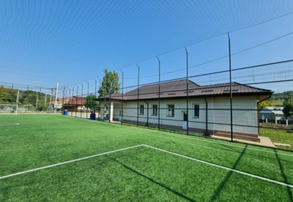 Şcolile „verzi„ dintr-o comună de la graniţa de nord a României