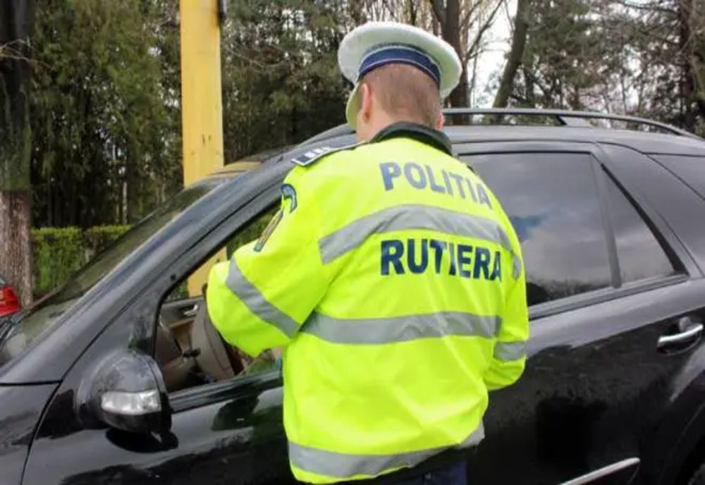 Depistat la volan fără permis și cu o alcoolemie de 1,29 mg/l alcool pur în aerul expirat