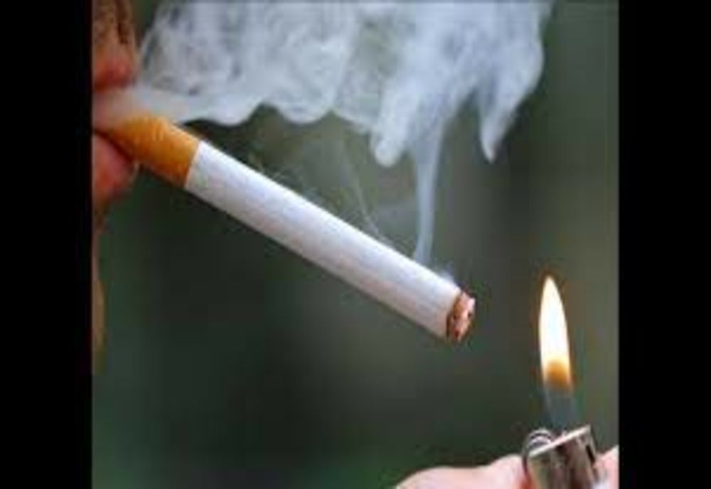 Și-a aprins țigara și a ajuns la spital! Ce făcuse bărbatul înainte