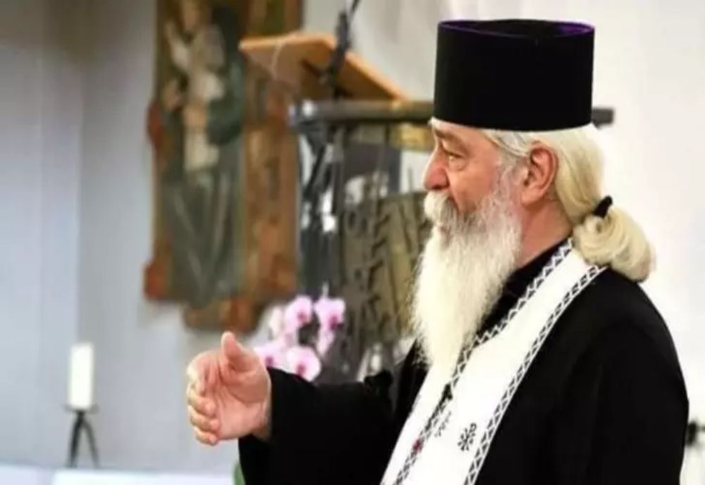 Părintele Calistrat tună și fulgeră împotriva femeilor care fac videochat. Ce spune preotul care a lovit o femeie