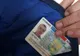 Moldovean prins cu o carte de identitate falsă. A plătit 200 de euro și încerca să ajungă în Franța