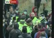 VIDEO/ HAOS la granița Marii Britanii cu Franța. Îmbrânceli, nervi întinși la maximum și contre cu forțele de ordine britanice