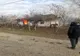 O bătrânică bolnavă a murit arsă de vie în flăcările care i-au cuprins casa