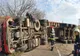 Trafic blocat din cauza unui TIR răsturnat! Șoferul a ajuns la spital- FOTO